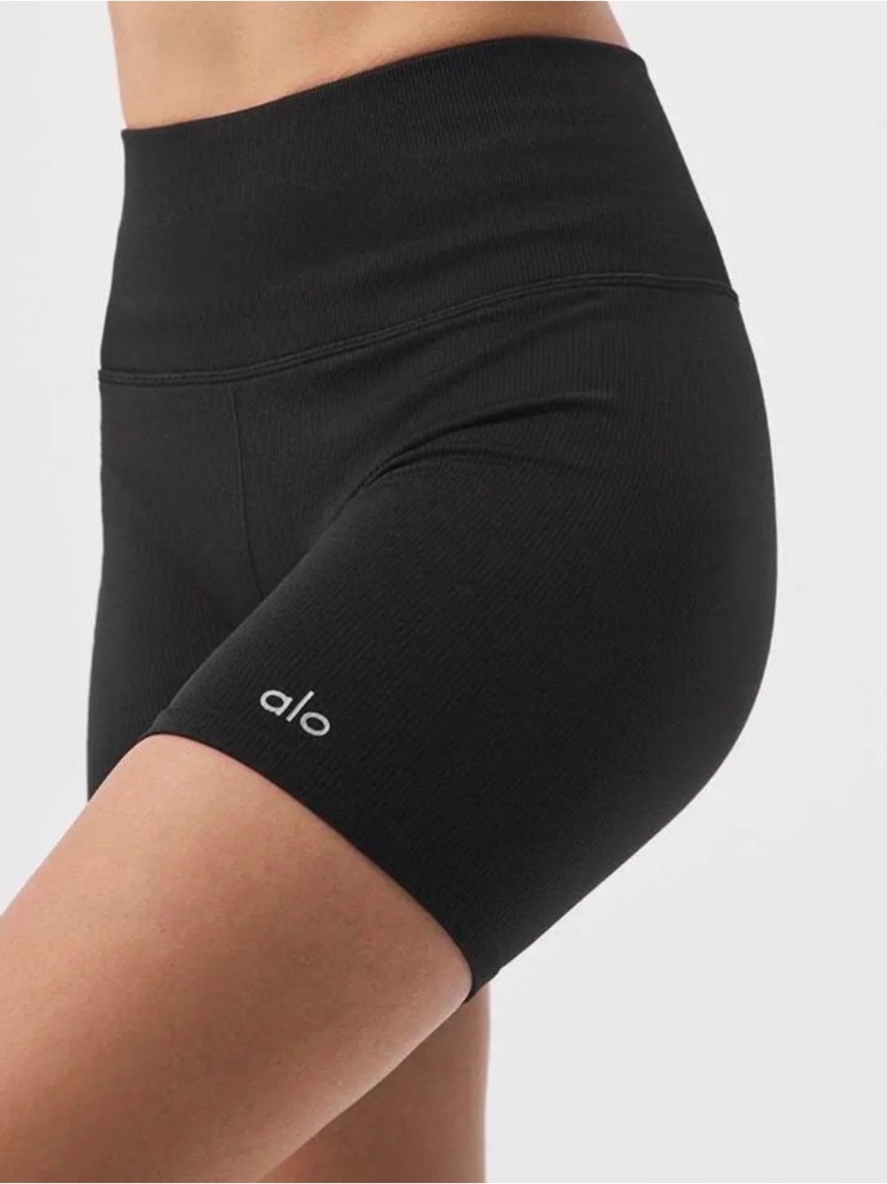 Alo 5" Seamless Ribbed Favorite Biker Short High Waisted